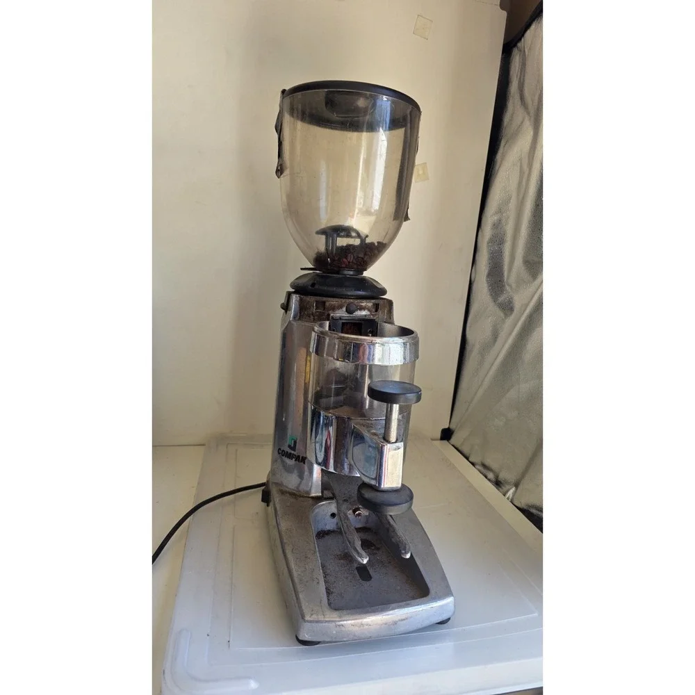 Compact - Barista Espresso Grinder AS IS turn On